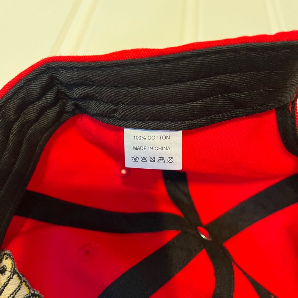 Hulkamania Red Cap - Picture 5 of 5